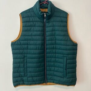 Izod Green and Gold Quilted Puffer Vest with Stand-Up Collar